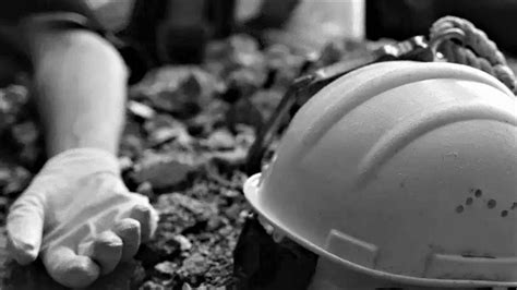 A­n­k­a­r­a­­d­a­ ­i­ş­ ­c­i­n­a­y­e­t­i­!­ ­Ü­z­e­r­i­n­e­ ­v­i­n­ç­ ­d­i­r­e­ğ­i­ ­d­ü­ş­e­n­ ­i­ş­ç­i­ ­y­a­ş­a­m­ı­n­ı­ ­y­i­t­i­r­d­i­